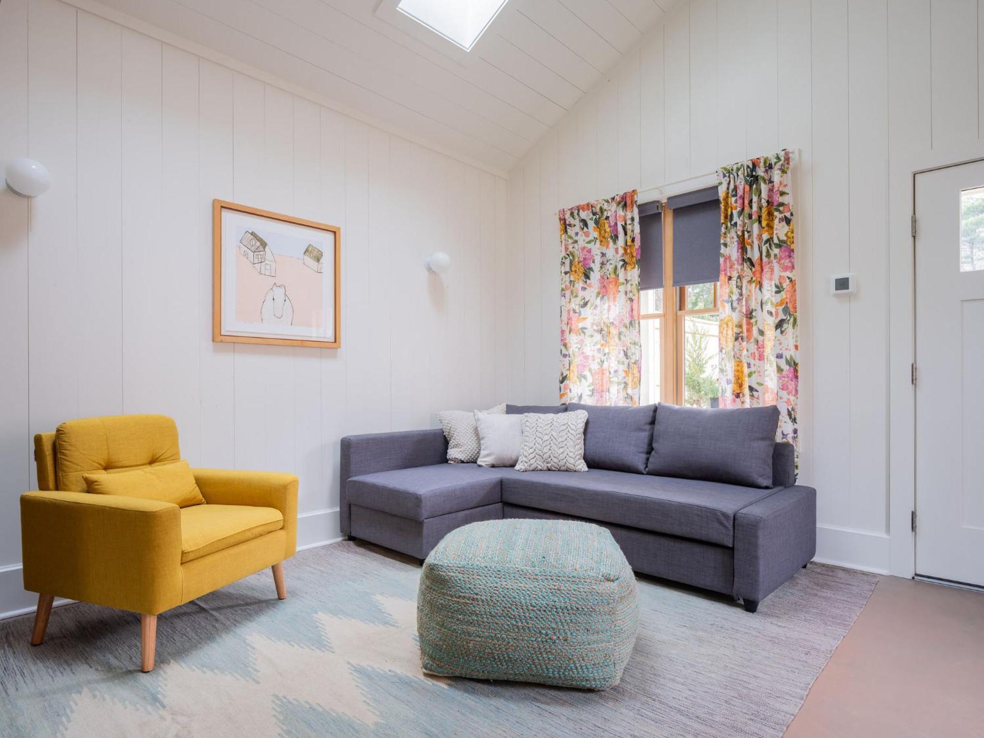 Queen City Bungalow & Cottages Burlington Esterno foto
